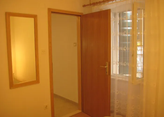 Apartment Gala Komiža