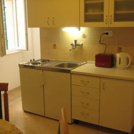 Gala Апартаменты Комижа